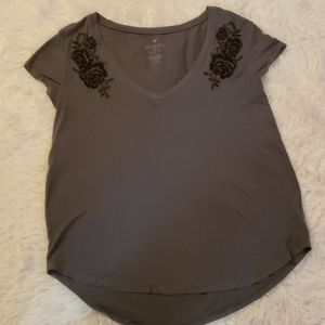 American Eagle grey v-neck t-shirt